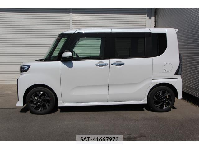 Daihatsu TANTO 2026-06 8009072-4