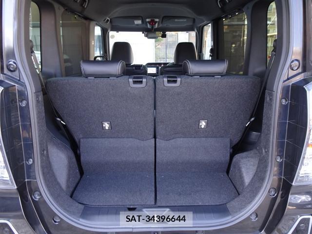 Daihatsu TANTO 2021-12 8009486-17