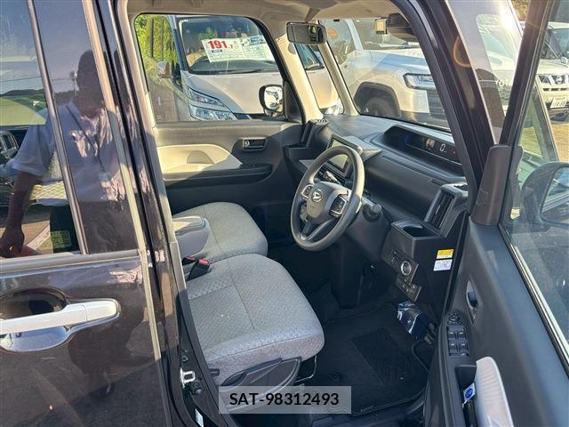 Daihatsu TANTO 2023-11 8009563-18