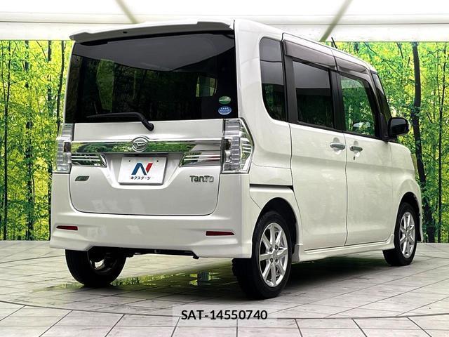 Daihatsu TANTO 2014-01 8009739-16