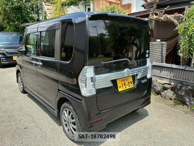 Daihatsu TANTO 2017-07 8009820-2