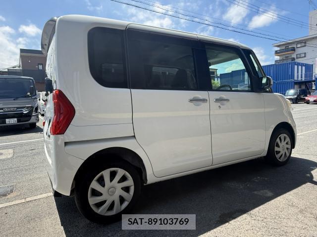 Daihatsu TANTO 2014-03 8010367-2
