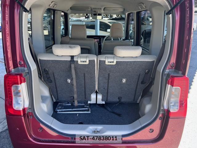 Daihatsu TANTO 2017-09 8010742-18