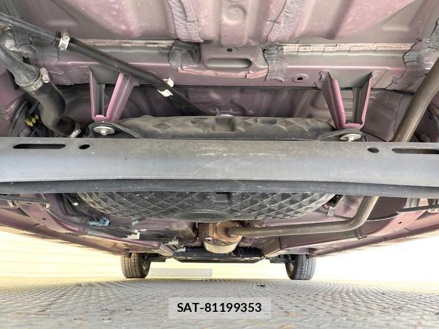 Daihatsu TANTO 2019-11 8011874-18