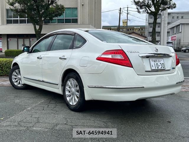 Nissan TEANA 2011-06 8005446-3