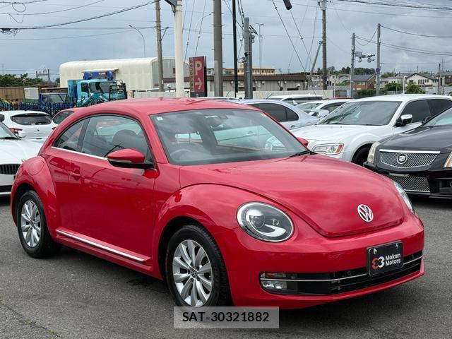 VolksWagen THE BEETLE 2015-03 8008444-13