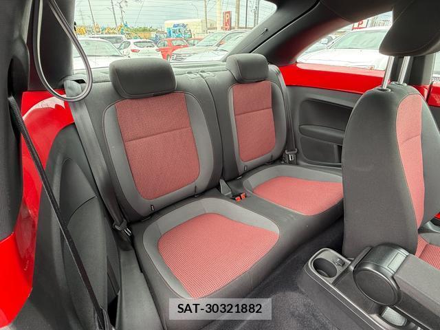 VolksWagen THE BEETLE 2015-03 8008444-5