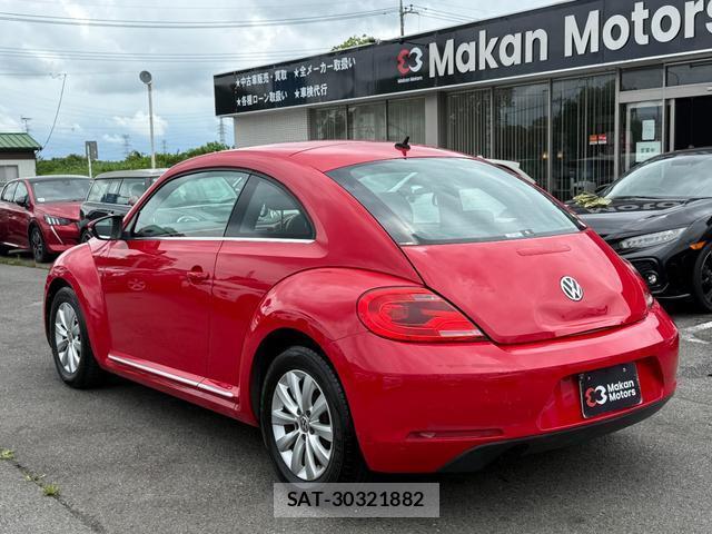 VolksWagen THE BEETLE 2015-03 8008444-9
