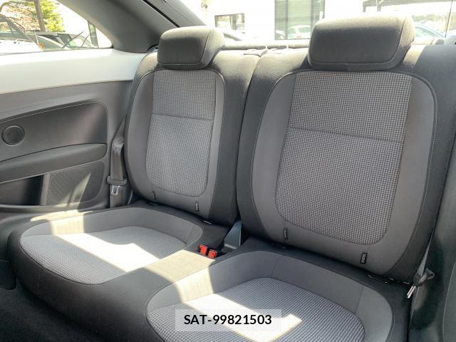 VolksWagen THE BEETLE 2014-08 8010334-6