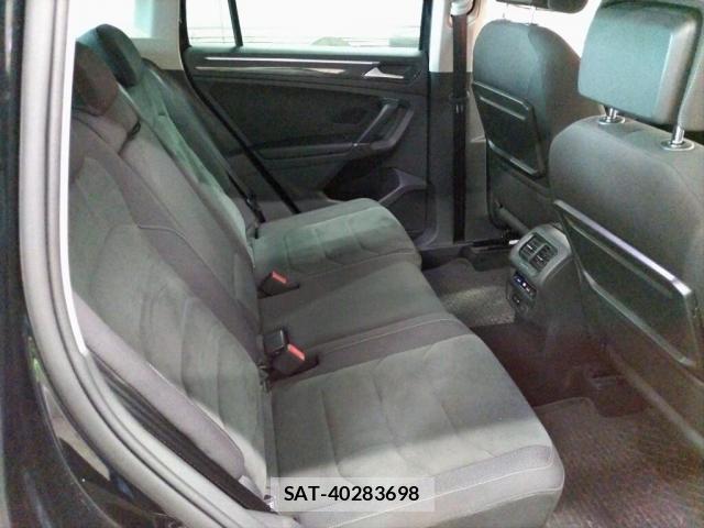 VolksWagen TIGUAN 2018-09 8010267-3