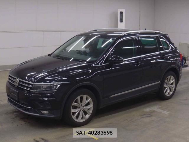 VolksWagen TIGUAN 2018-09 8010267-4