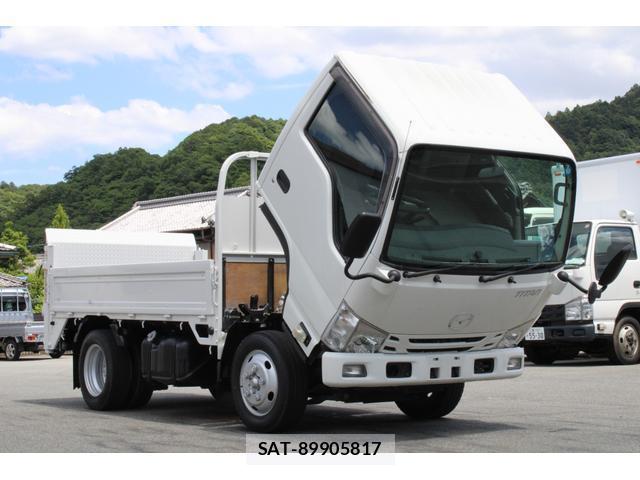 Mazda TITAN 2016-11 8003146-7