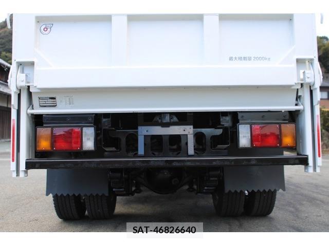 Mazda TITAN 2016-11 8003148-17