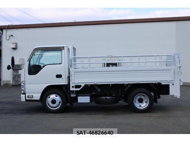 Mazda TITAN 2016-11 8003148-3