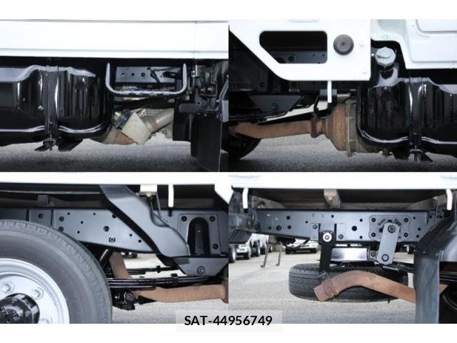 Mazda TITAN 2017-11 8003149-10