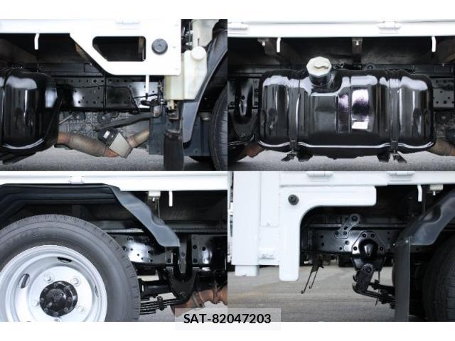 Mazda TITAN 2018-05 8003150-17