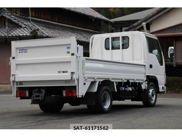Mazda TITAN 2015-11 8003154-6