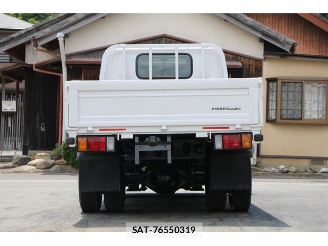 Mazda TITAN 2019-04 8003160-7