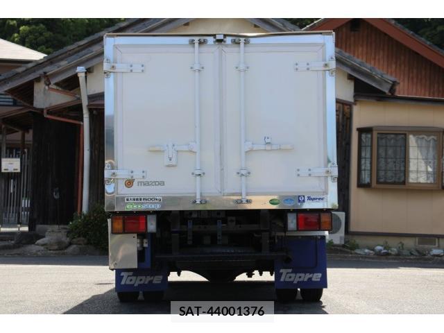 Mazda TITAN 2019-06 8003165-7