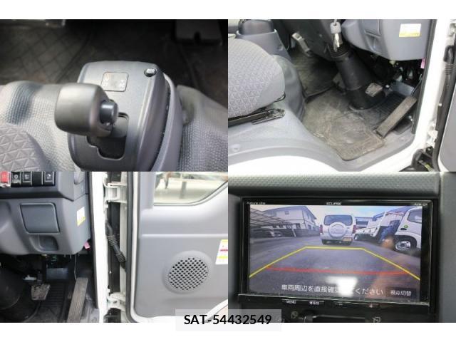 Mazda TITAN 2020-03 8003169-19