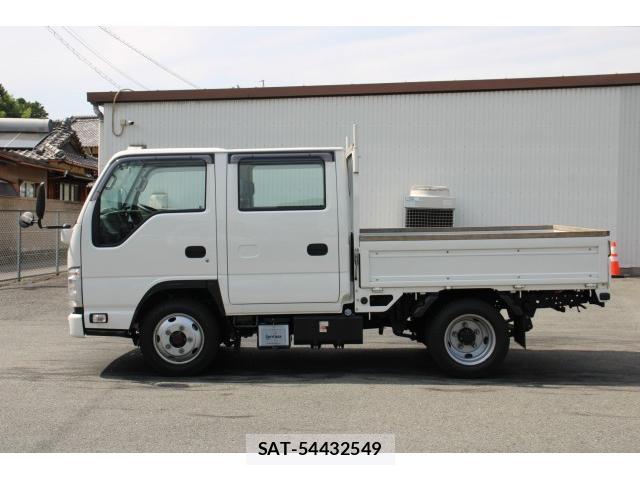 Mazda TITAN 2020-03 8003169-3