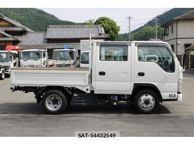 Mazda TITAN 2020-03 8003169-4