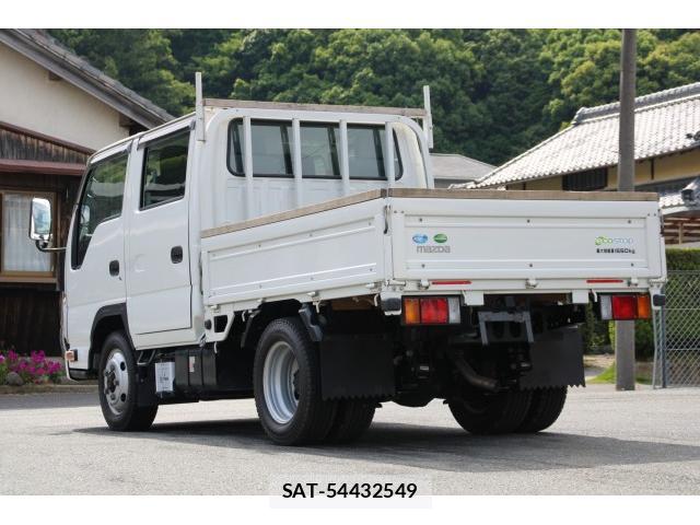Mazda TITAN 2020-03 8003169-5