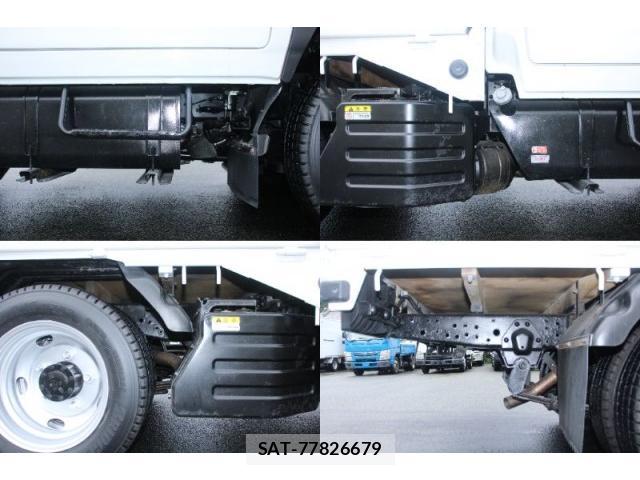 Mazda TITAN 2019-08 8003172-12