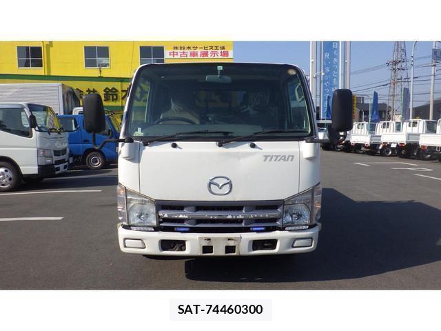 Mazda TITAN 2013-10 8004051-1