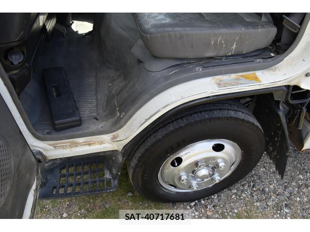 Mazda TITAN 2005-03 8004085-12