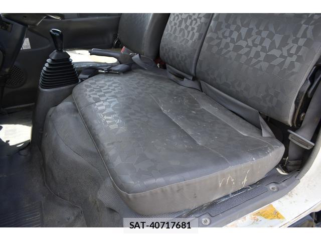 Mazda TITAN 2005-03 8004085-17