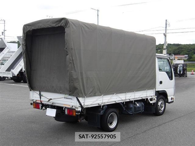 Mazda TITAN 2018-05 8004546-9