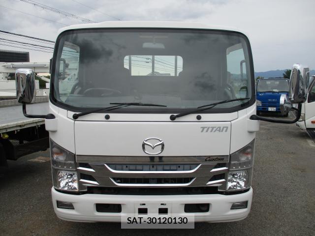 Mazda TITAN 2015-04 8005269-9