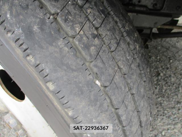 Mazda TITAN 2012-01 8005270-15