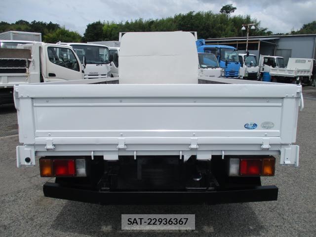 Mazda TITAN 2012-01 8005270-2