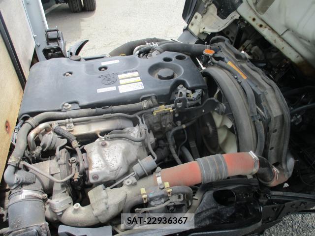 Mazda TITAN 2012-01 8005270-5