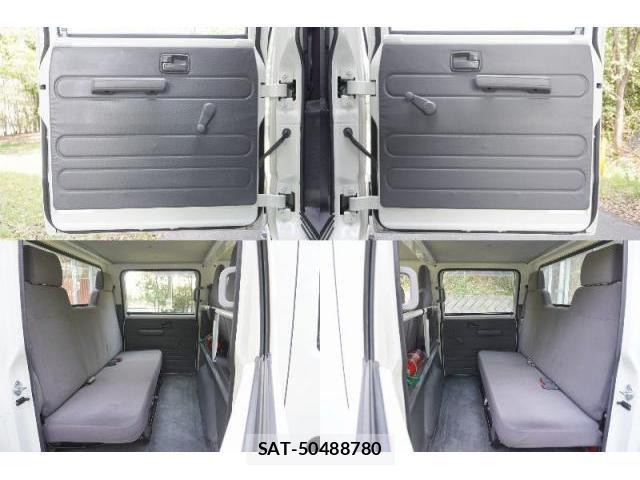 Mazda TITAN 2012-04 8005515-13