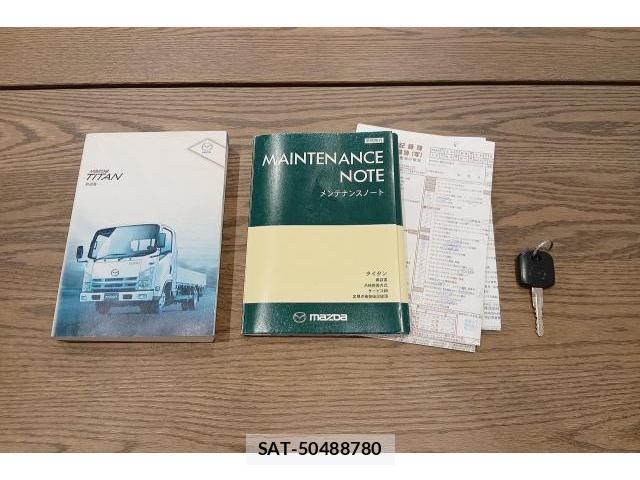 Mazda TITAN 2012-04 8005515-18