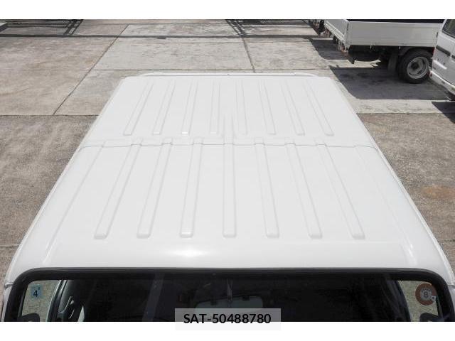 Mazda TITAN 2012-04 8005515-8