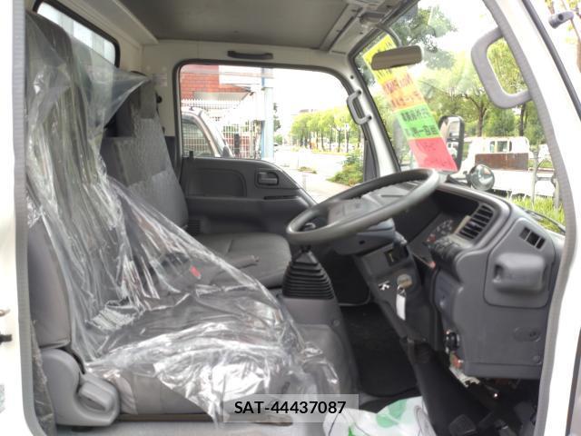 Mazda TITAN 2006-04 8006554-5