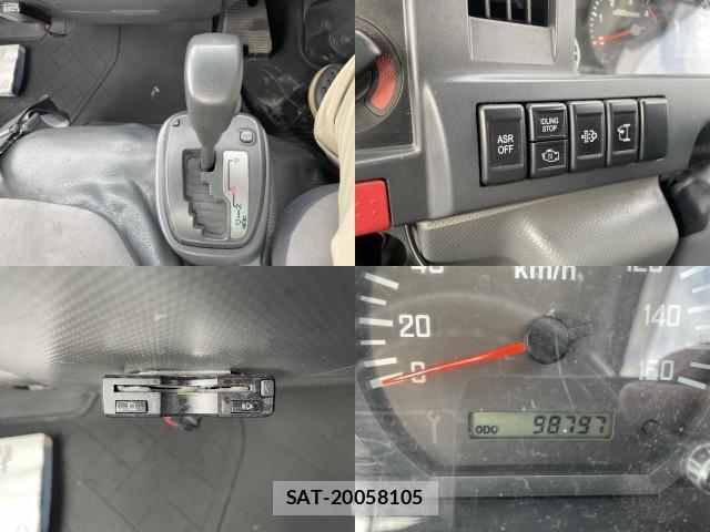 Mazda TITAN 2014-10 8007028-7