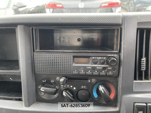 Mazda TITAN 2014-06 8007035-11
