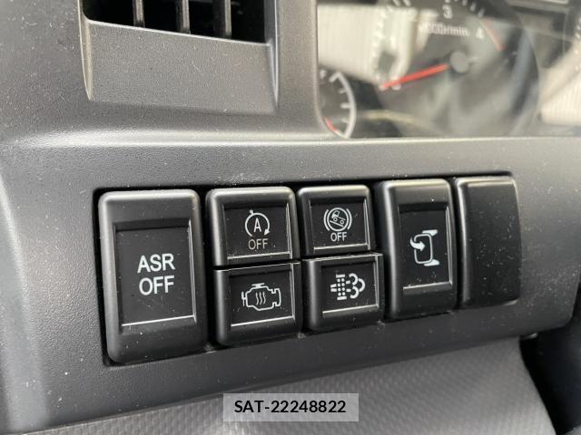 Mazda TITAN 2017-08 8007038-12
