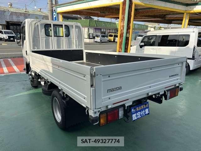 Mazda TITAN 2025-06 8010103-1