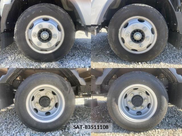 Mazda TITAN 2022-10 8010658-11