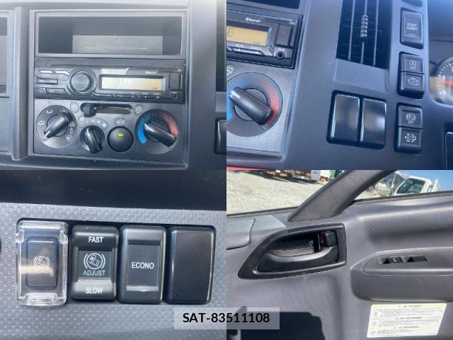 Mazda TITAN 2022-10 8010658-18