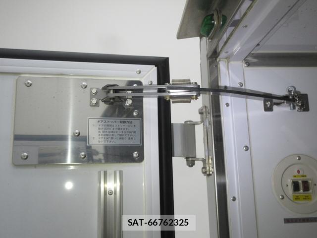 Mazda TITAN 2024-08 8010809-18