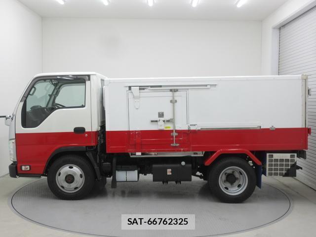 Mazda TITAN 2024-08 8010809-4