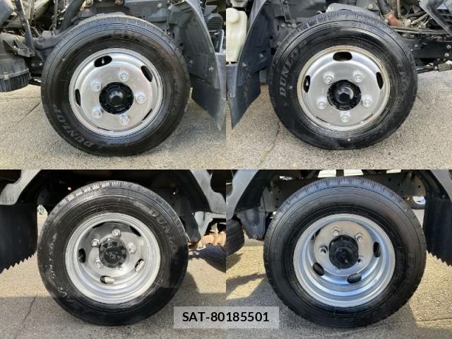 Mazda TITAN 2018-06 8010825-15