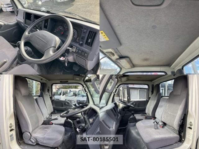 Mazda TITAN 2018-06 8010825-17